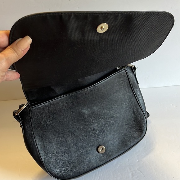 GAP Black leather saddle bag - Picture 5 of 9